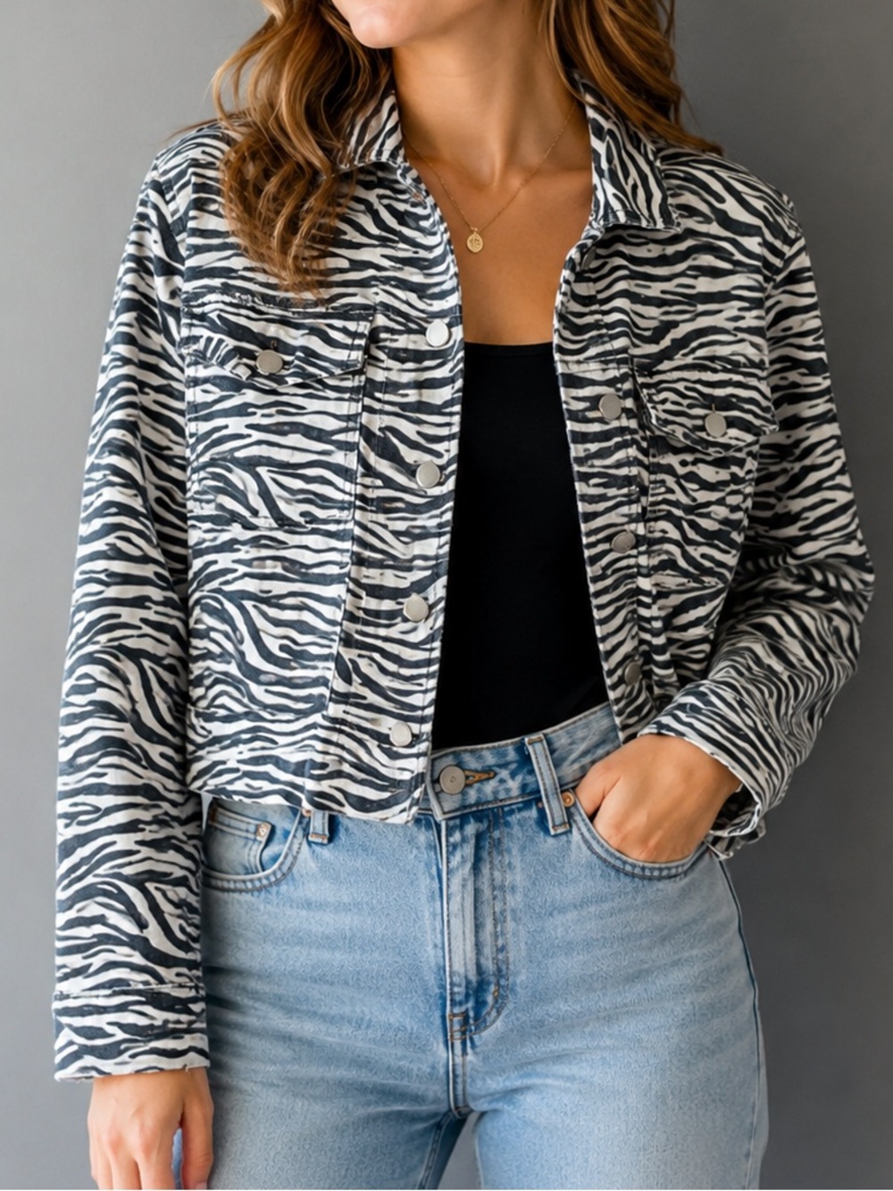 John + Jenn Zebra Print Cropped Denim Jacket 100% Cotton Women’s XS